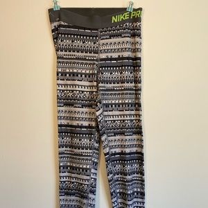 Nike pro leggings